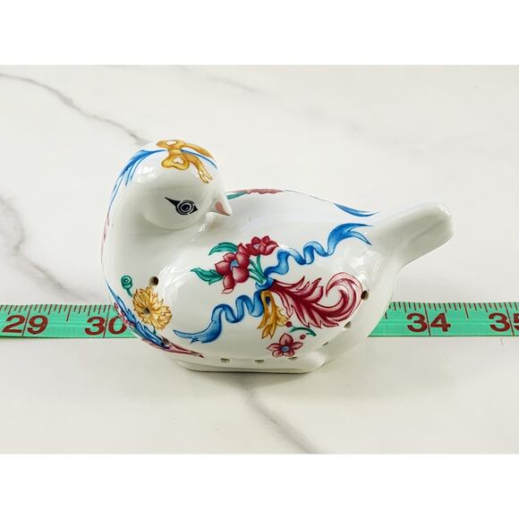 Elizabeth Arden Sachet Pomander Potpourri Holder Bird Shaped 4" Porcelain 90's - Picture 16 of 16